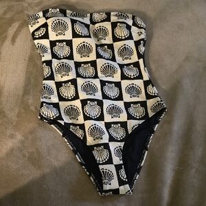 Stylish Black and White RIP CURL One Piece